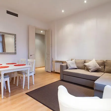 Look Apartment