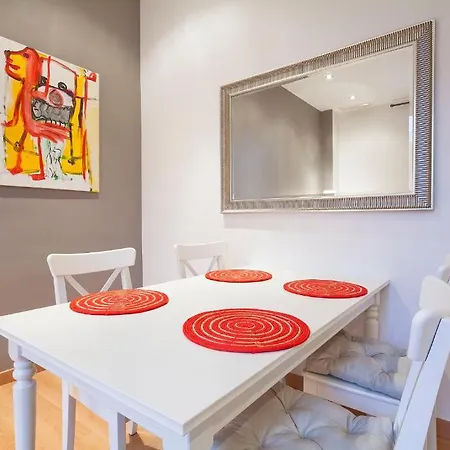 Apartament Look *