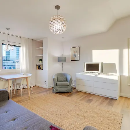 Apartment Look *