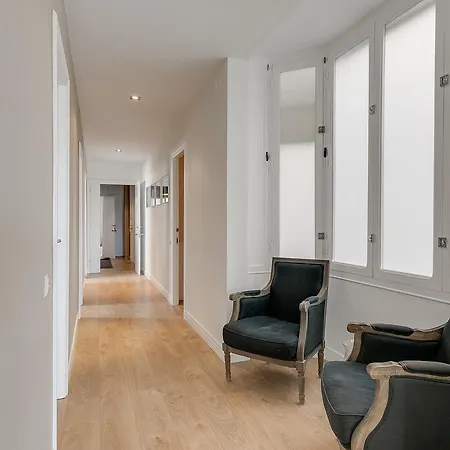 Apartment Look *
